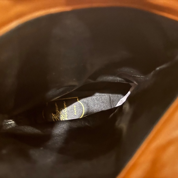 Authentic Roger Vivier Suede Fringe boots sz 39.5 - Picture 7 of 8